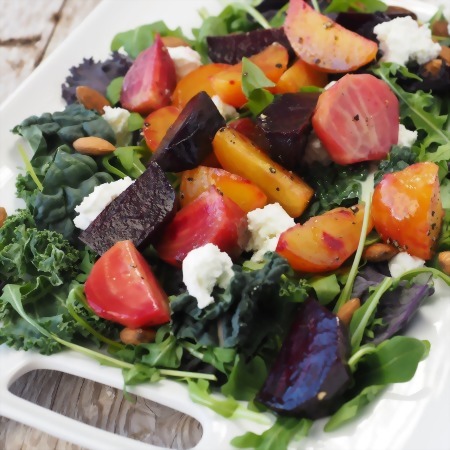 Hier bis 2 mit langem Bildtext zum testen, wie der angezeigt wird